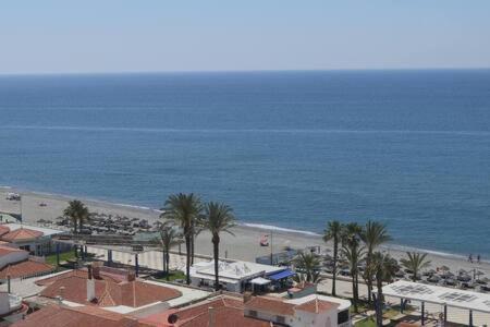 Apartamento Gran Ático al lado de la playa Torrox Exterior foto