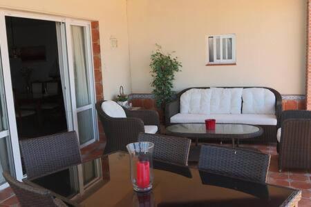 Apartamento Gran Ático al lado de la playa Torrox Exterior foto