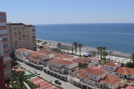 Apartamento Gran Ático al lado de la playa Torrox Exterior foto